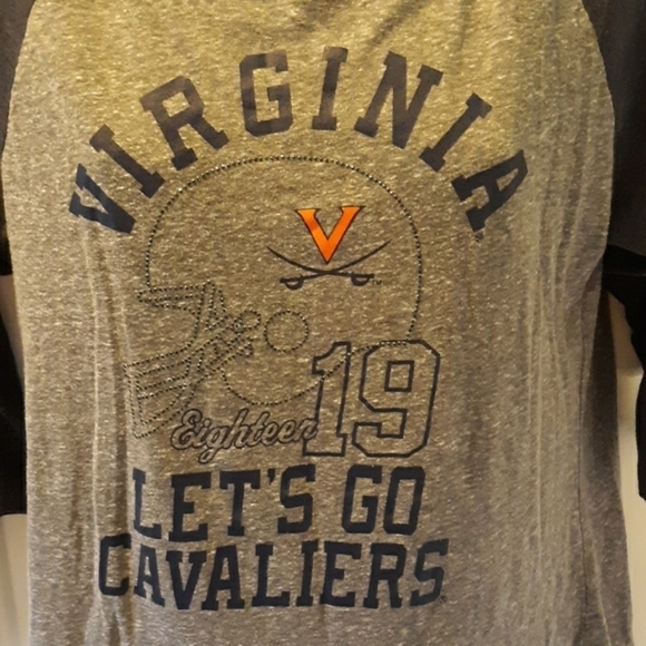 Uva Cavaliers medium jersey - Picture 2 of 3